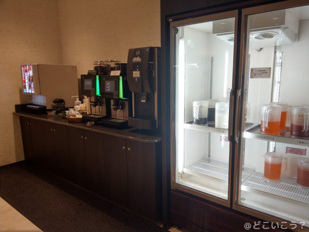 福岡空港　ラウンジ